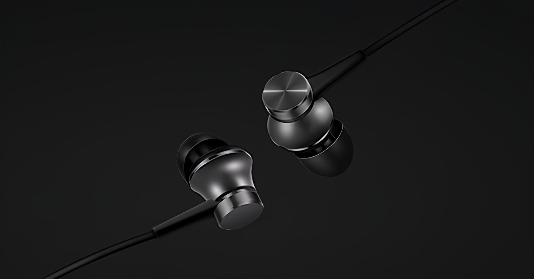 Купить Проводные наушники Xiaomi Mi In-Ear Headphones Basic черный  ZBW4354TY в интернет-магазине Нова. Характеристики, цена, Проводные наушники  Xiaomi Mi In-Ear Headphones Basic черный ZBW4354TY в Ижевске.